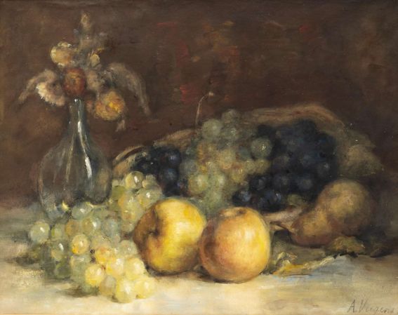 [Stilleven met druiven, appels en een peer naast een boeket droogbloemen]